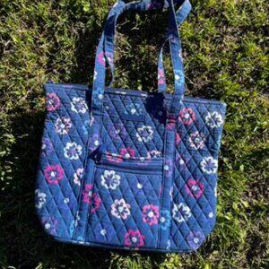 Vera Bradley Villager Tote in "Ellie Flowers" pattern
